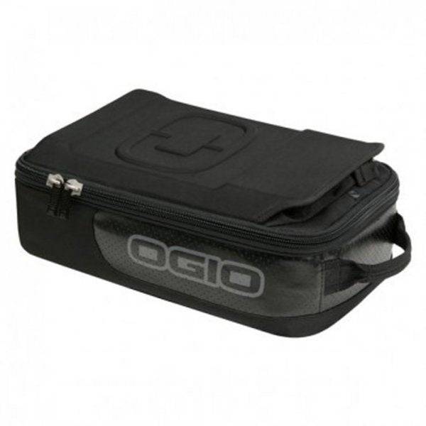 OGIO Goggle Box Stealth case with organizer pockets for five pairs of goggles, ideal accessory for storing and protecting sports goggles.