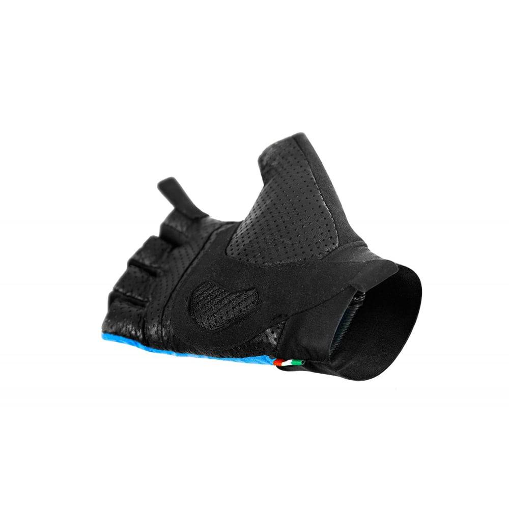Q36.5 summer cycling gloves, lightweight and breathable nerve protection gloves for comfortable bike riding.