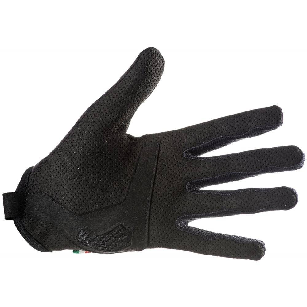 Q36.5 longfinger summer cycling gloves showing lightweight, breathable fabric and grip detail for hot weather riding.