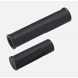 BBB Cruiser Grips BHG-91 for twist grip gear systems with slip-free hex surface, shown mounted on bicycle handlebars.
