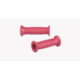 Trek Kids bike grips for secure, comfortable steering on gearless bikes, featuring soft rubber handles and ergonomic design.