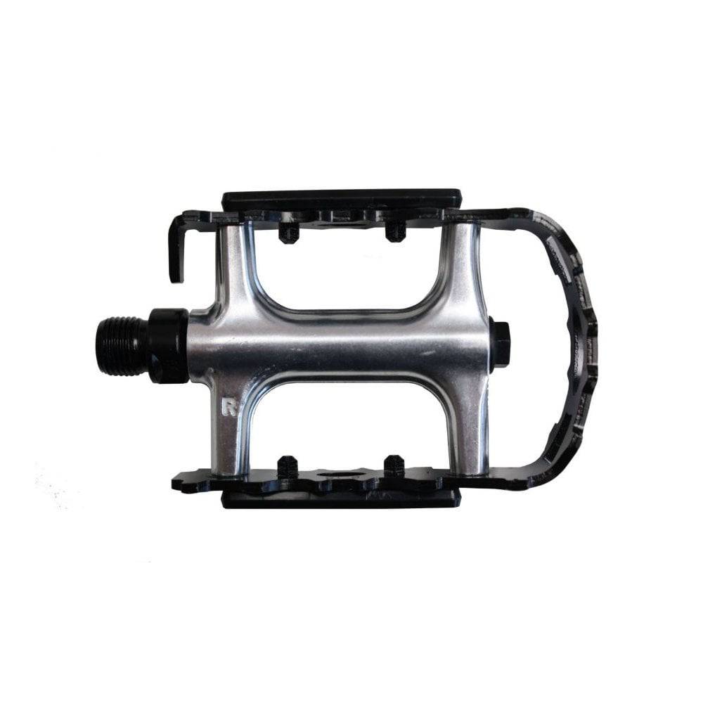 System EX M700 silver and black bike pedals with CNC CroMo spindles and reflectors, designed for durable cycling performance.