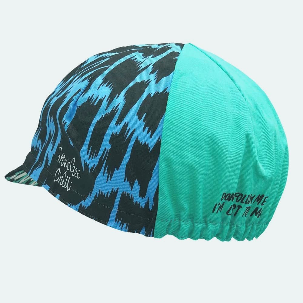 Cinelli High Flyer cycling cap with classic Italian design, helmet-friendly headwear for cycling enthusiasts, made of durable fabric.