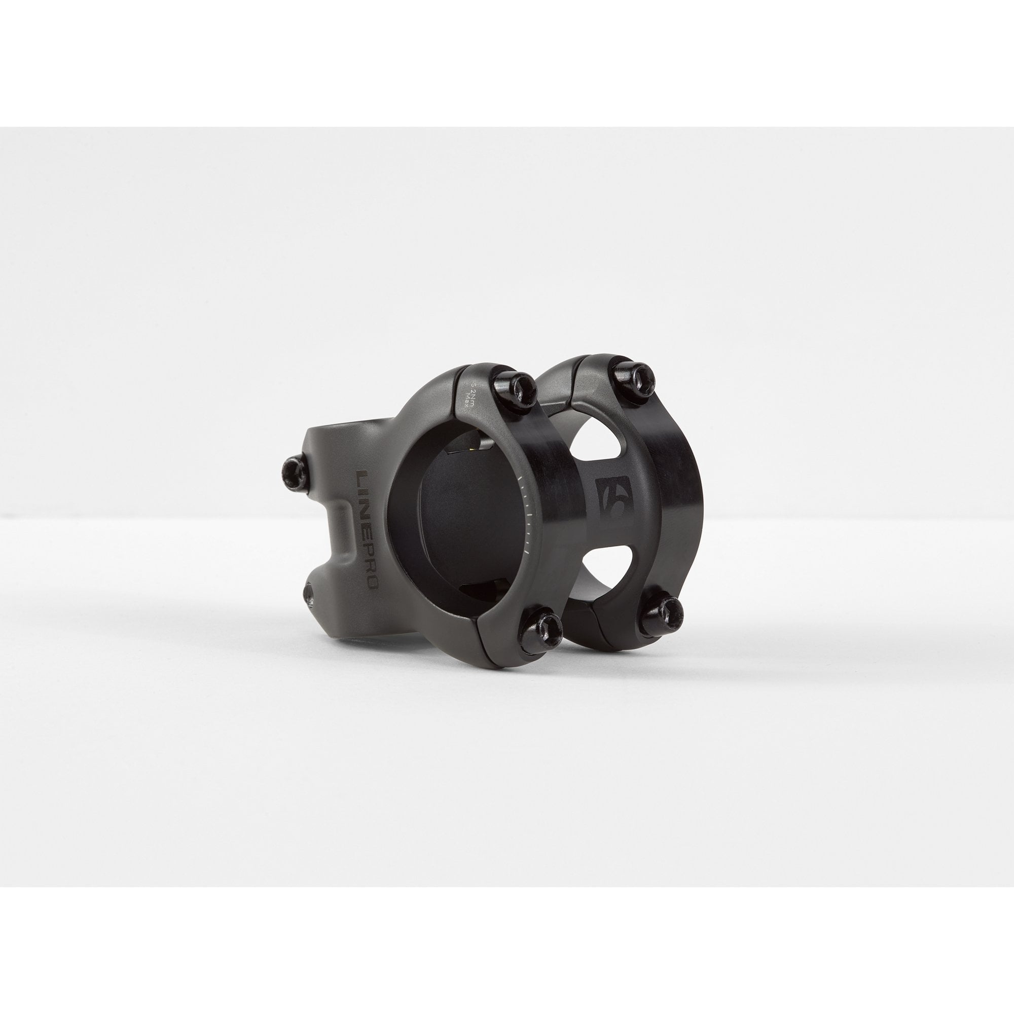 Bontrager Line Pro 35 Stem with 0 degree angle, Blendr compatibility, Garmin and Ion mounts, bicycle component for handlebars.