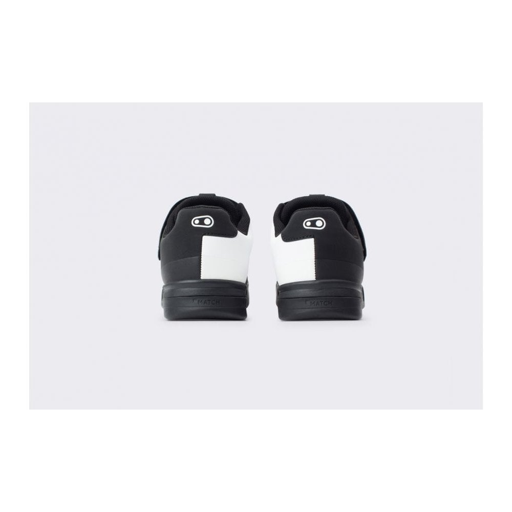 Crankbrothers Mallet Speedlace MTB shoes with Match Box outsole for trail riding, featuring black and gray design and lace-up closure.