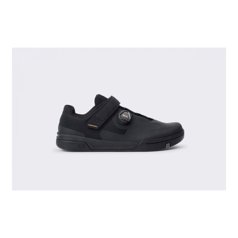 Crank Brothers Stamp BOA unisex MTB shoes with trail grip and Boa lacing system, designed for mountain biking and trail riding.