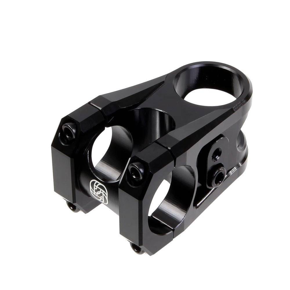 Gusset Components Magnum MTB stem with 31.8mm clamp for downhill and freeride bikes, showcasing its durable construction.