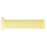 Renthal Push-On MTB grips with Ultra Tacky™ compound for improved control and comfort on mountain biking handlebars.