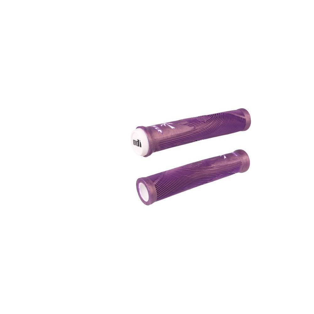 ODI Hucker BMX grips with no flange, 160mm length featuring California beach design for cycling components.