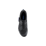 Shimano IC100 indoor cycling road shoes with breathable mesh and SPD compatibility, designed for comfortable indoor cycling.