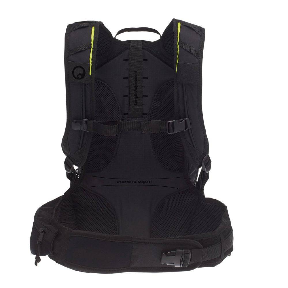 Ergon BA3 adjustable enduro and all-mountain panniers with hydration compartment for bike accessories and gear storage.