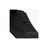 Fizik Gravita Versor MTB clip shoes with Vibram Megagrip outsole, designed for trail riding and off-road cycling.