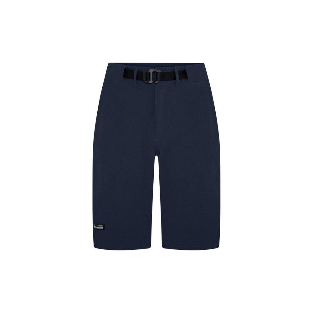 Madison Roam men's stretch cycling shorts with adjustable waistband and pockets, designed for comfort and performance.
