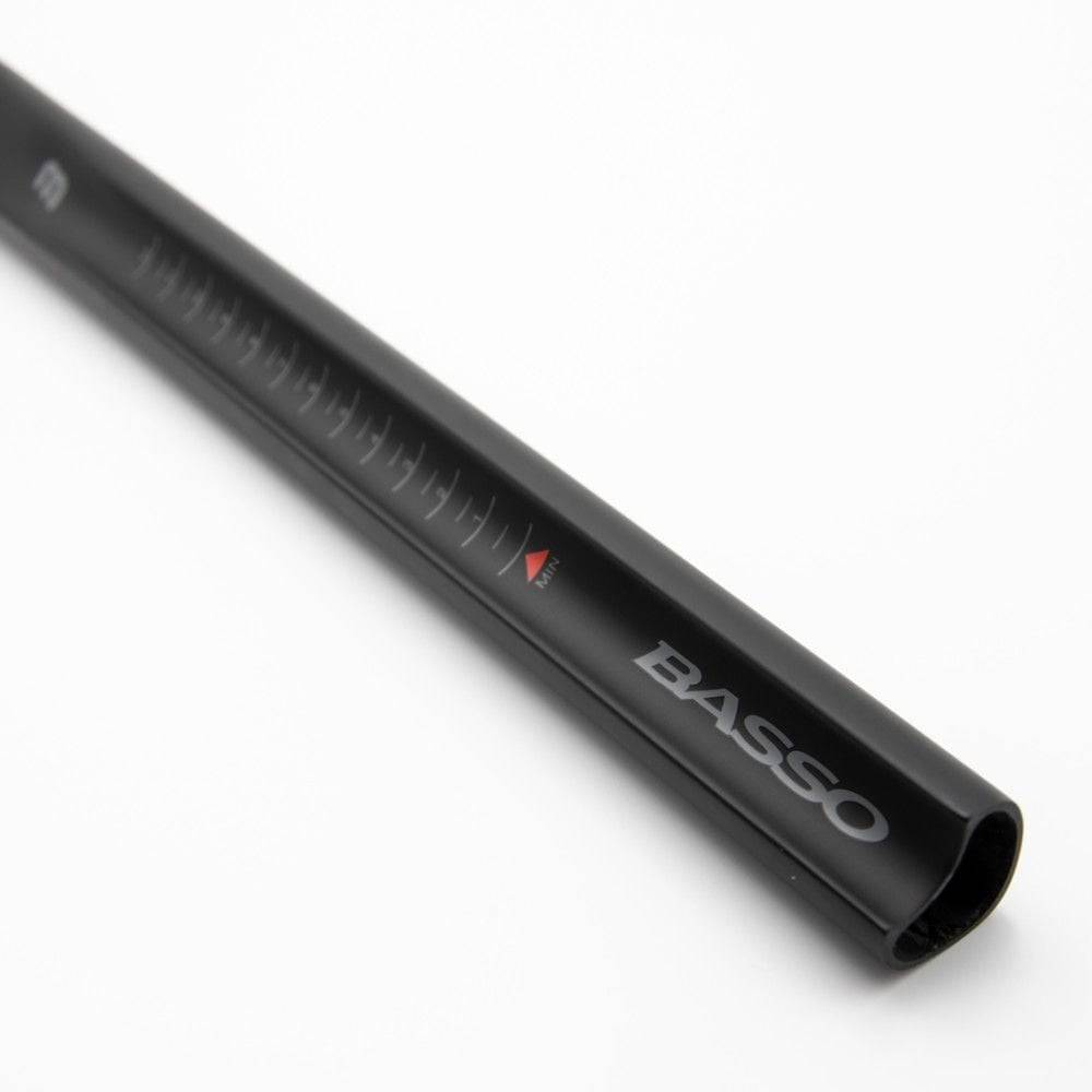 Basso Cuore Carbon seatpost with 3B clamp system for Diamante Palta Astra bikes, showing sleek black carbon material and clamp details.