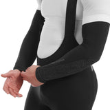 Altura DWR cycling leg warmers with water-repellent coating, reflective details, stretchy fabric, designed for bike riding and outdoor sports