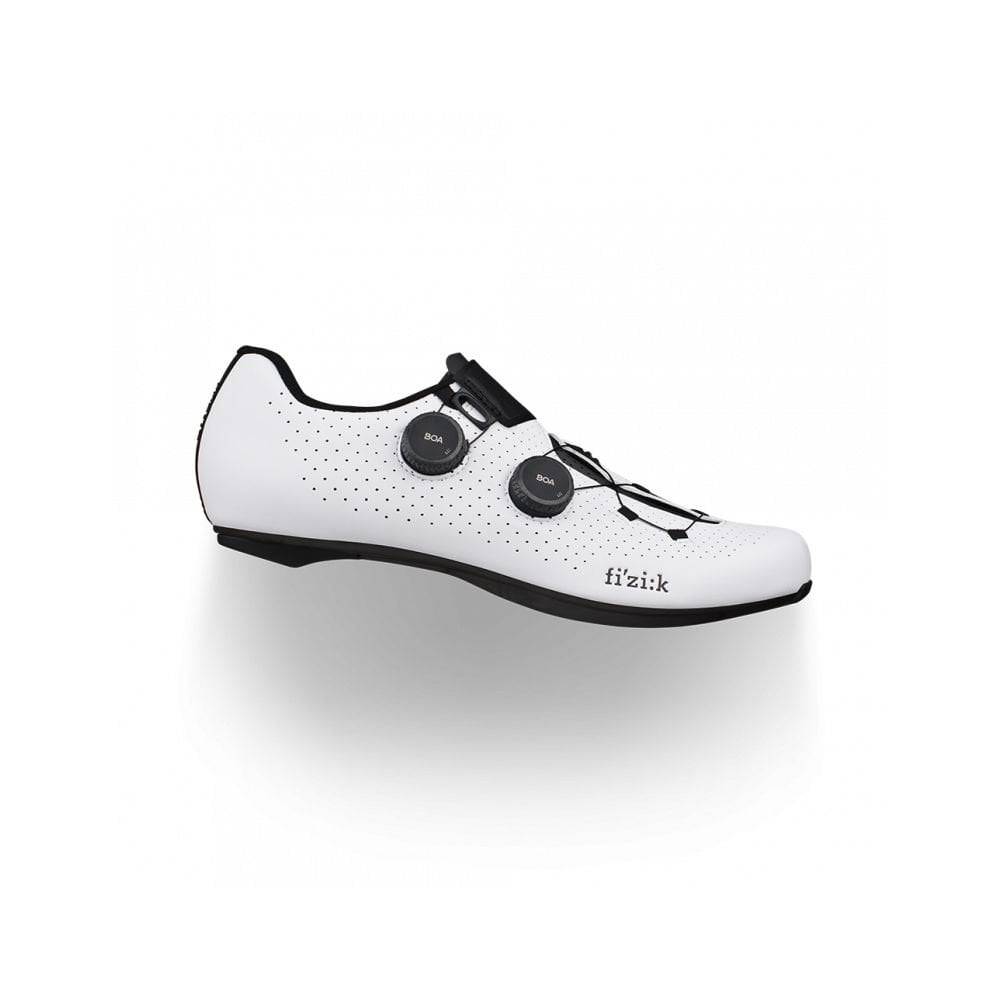 Ergon IP Touring Solestar cycling insoles with accessories, designed for comfort and efficiency in cycling footwear.