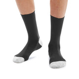 Unisex cycling socks from Altura with Q-Skin odour control and flat seam comfort, designed for cycling and active wear.