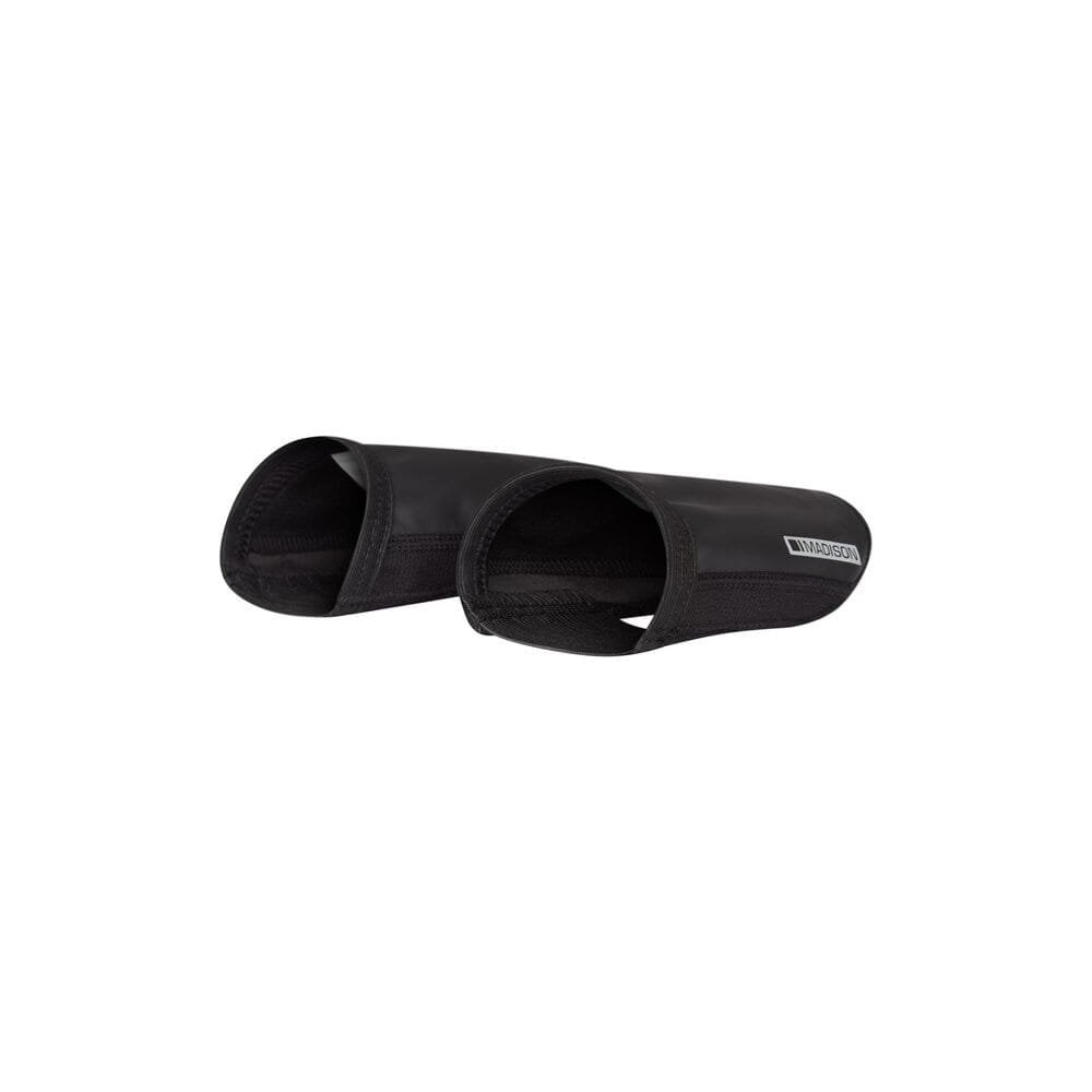 Madison Flux cycling overshoes with wind resistance and reflective safety features, designed for outdoor biking protection.