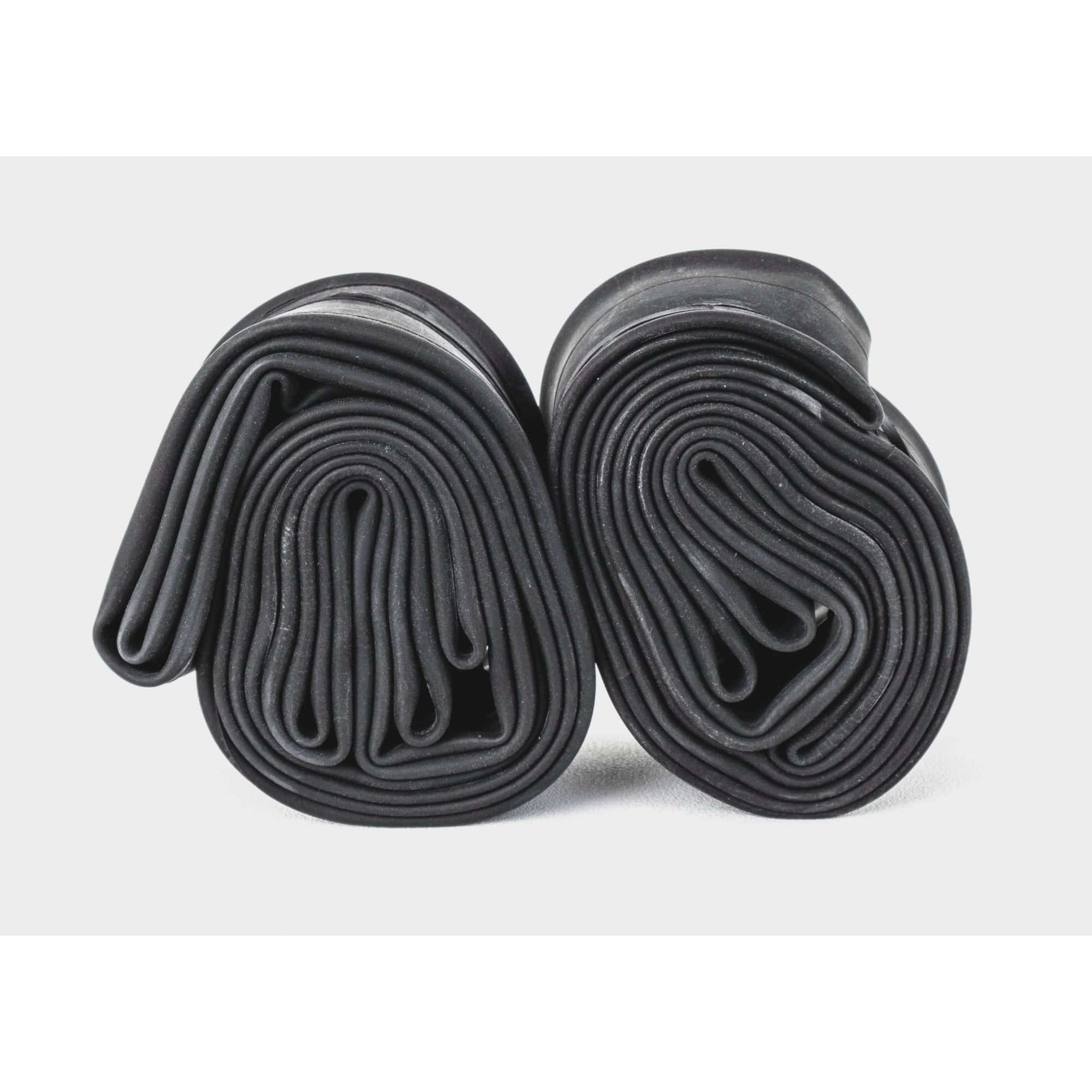 Hutchinson Twin Pack 700c inner tubes with Schrader valves for road bikes, set of 2, bike components for easy replacement.