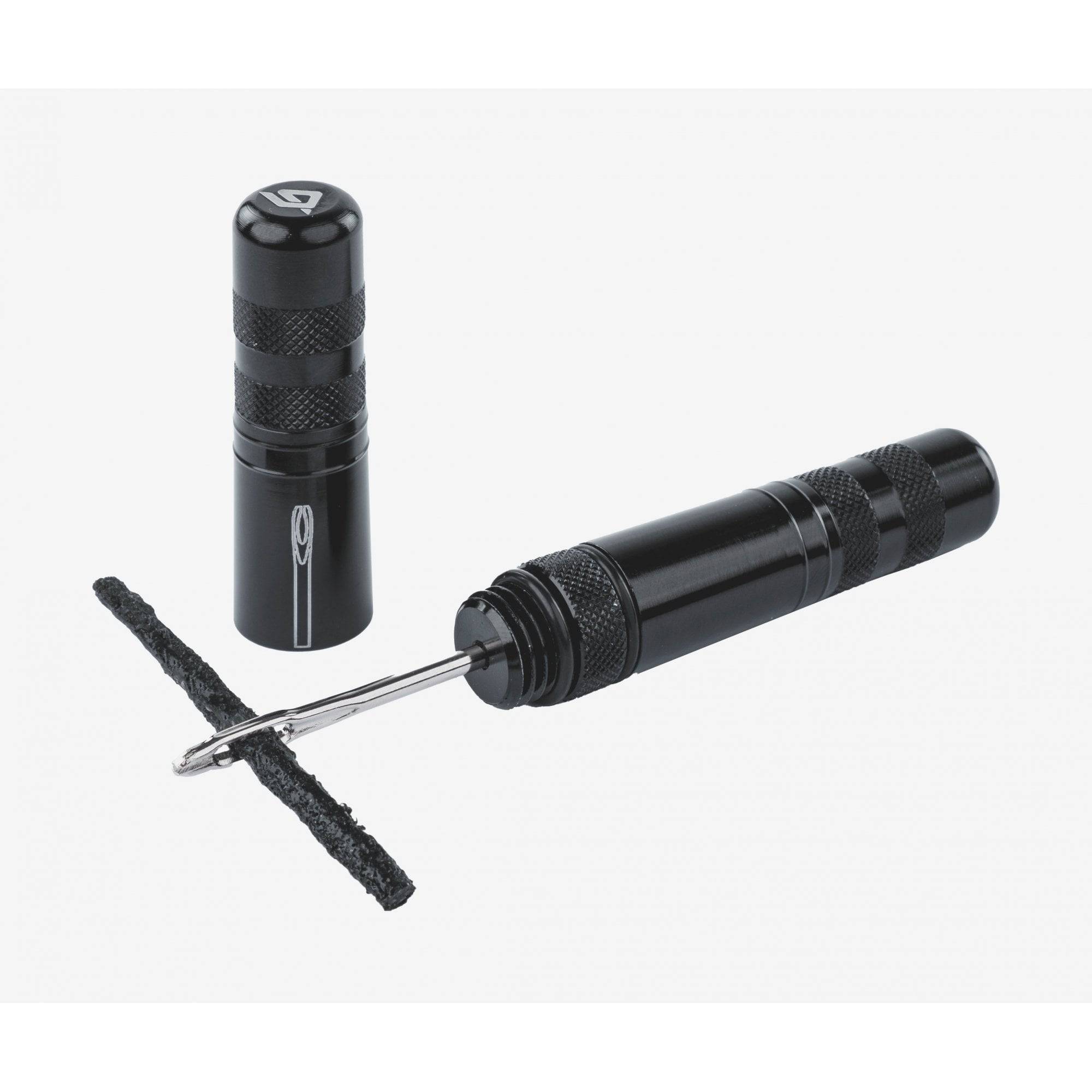 Hutchinson tubeless tyre plug kit with five 1.5mm and five 3mm plugs and a repair tool for bike tire maintenance.