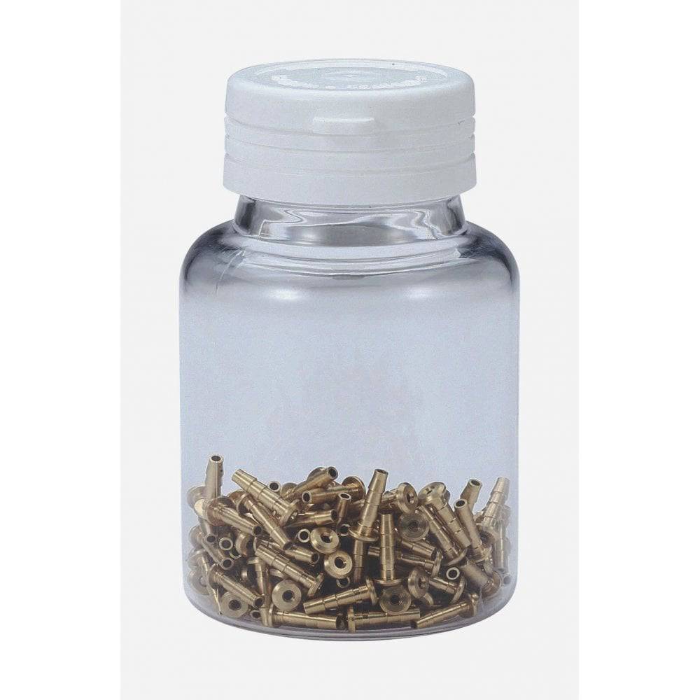 BBB BCB-212 Shimano hydraulic hose barb fittings, 2.1-2.2mm, 50 pcs, for brake hoses, shown in a box with multiple fittings.