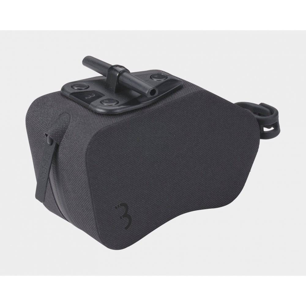 BBB BSB-61 SealPack waterproof saddle bag with T-buckle mounting system, showing durable black accessory for bike cycling.