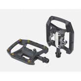 Black BBB BPD-62 DualChoice MTB pedals with clipless SPD and flat trail pedal design for mountain biking.