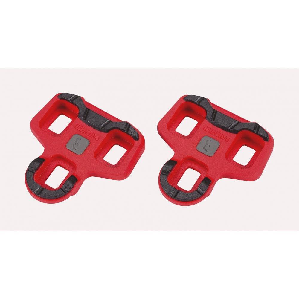 BBB BPD-04A MultiClip Look KEO pedal cleats with 7° float for cycling performance, shown attached to cycling shoes.