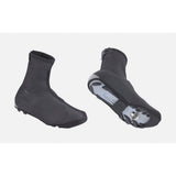 BBB WaterFlex 3.0 waterproof cycling shoe covers with Velcro strap, designed for inline skates and outdoor protection.