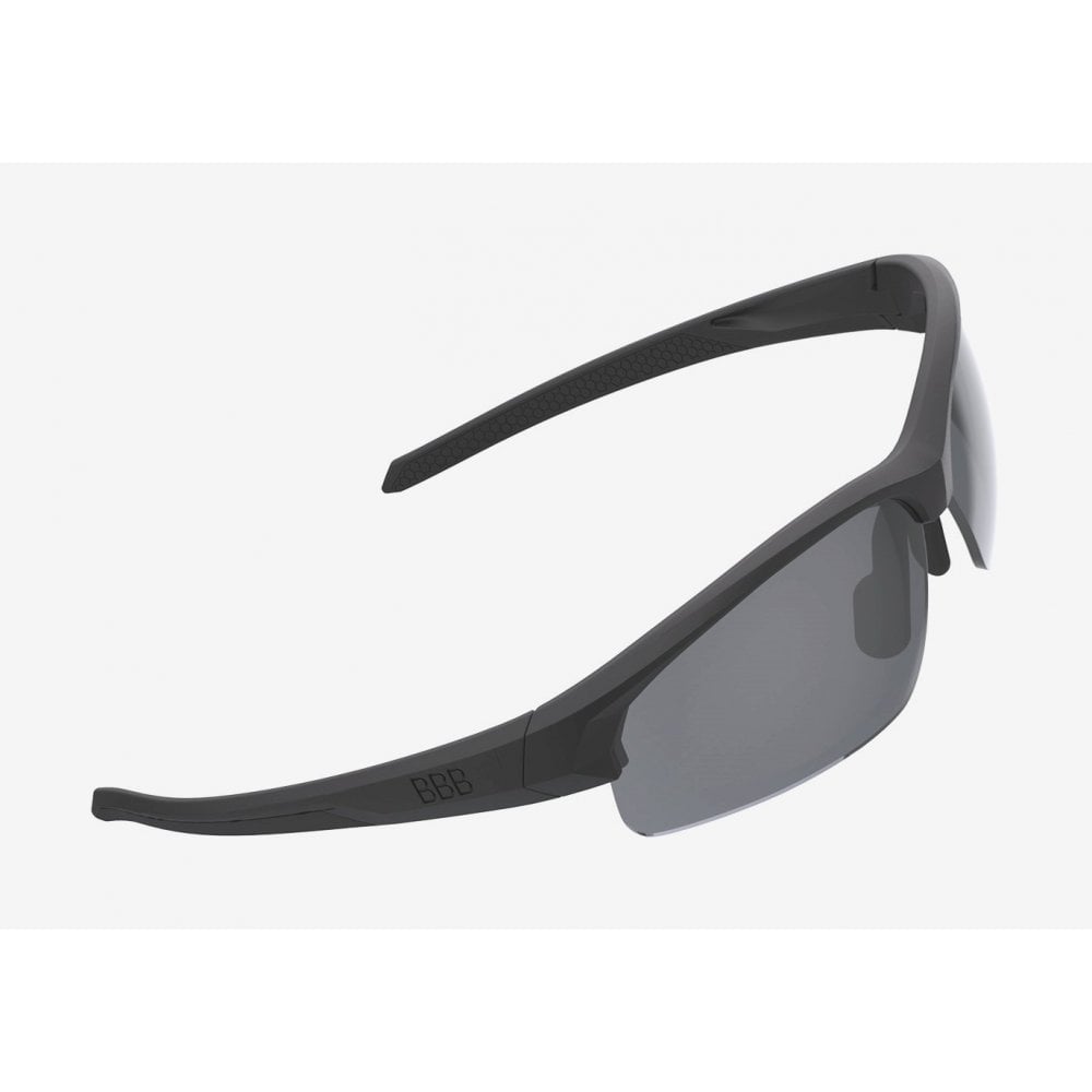 BBB Impress Small Sport Glasses BSG-68 for cyclists with adjustable nose piece and three interchangeable lenses, lightweight and sporty.