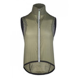 Q36.5 Air Vest cycling vest with reflective fabric and muscle support, designed for comfortable outdoor cycling clothing.