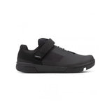 Crank Brothers Stamp Speedlace MTB shoes with flat pedal design, black mountain biking footwear with Speedlace closure system.
