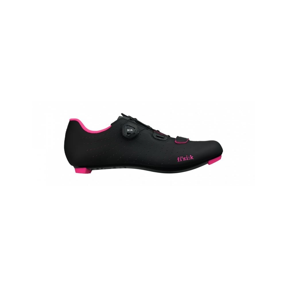 Fizik R5 Tempo Overcurve road cycling shoes with BOA IP1 dial and Velcro strap, shown from a side angle on a plain background.