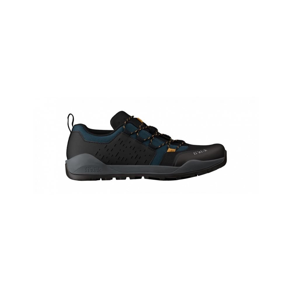 Fizik X2 Terra MTB shoes in black and red, durable mountain bike trail footwear with reinforced soles and secure closure system.