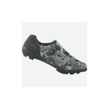 Shimano RX8 gravel shoes with BOA Li2 dial, carbon sole, black and red design, suitable for cycling and outdoor adventures.