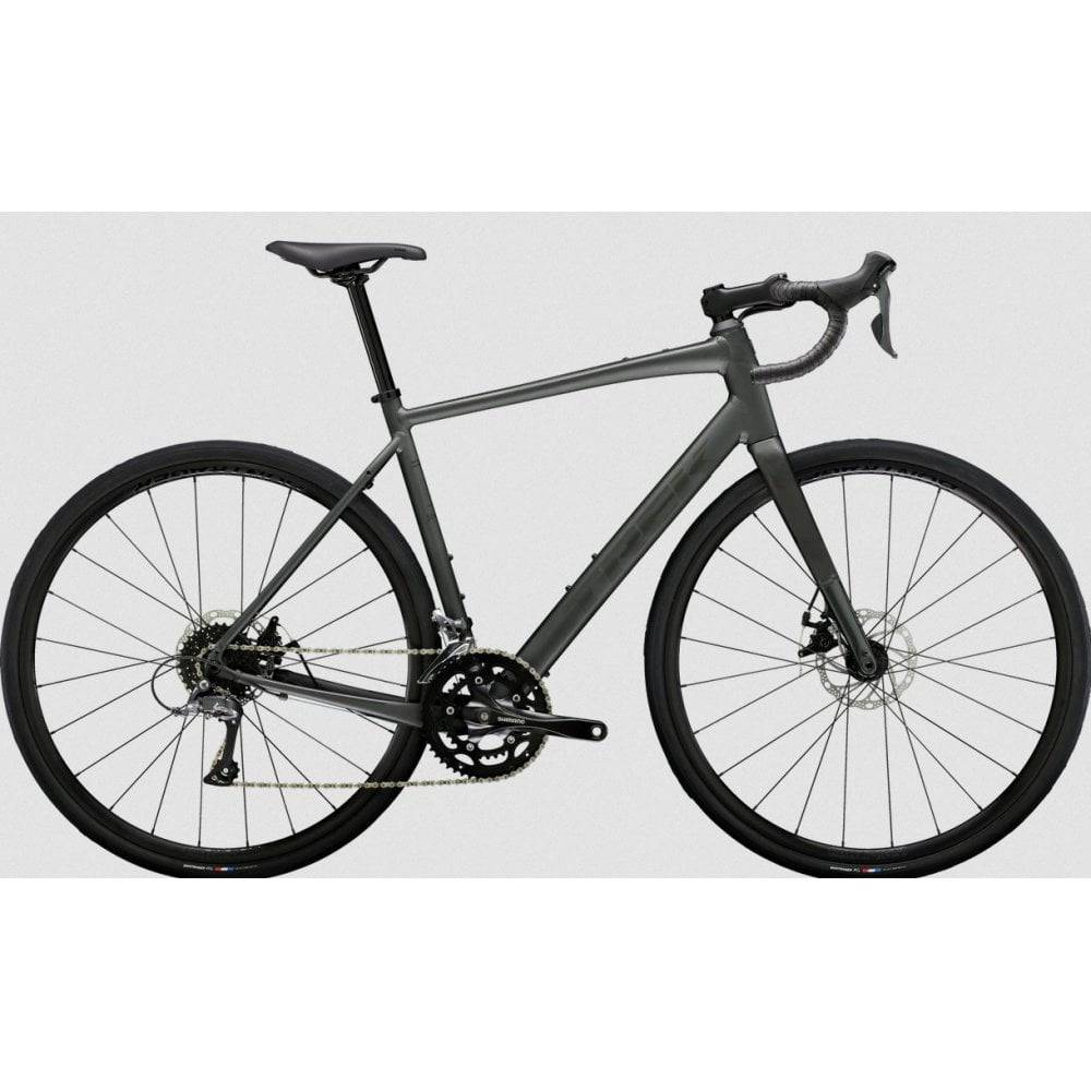 Trek Domane AL 2 Gen 4 road bike with Shimano Claris 8-speed drivetrain and disc brakes, ready for cycling adventures.