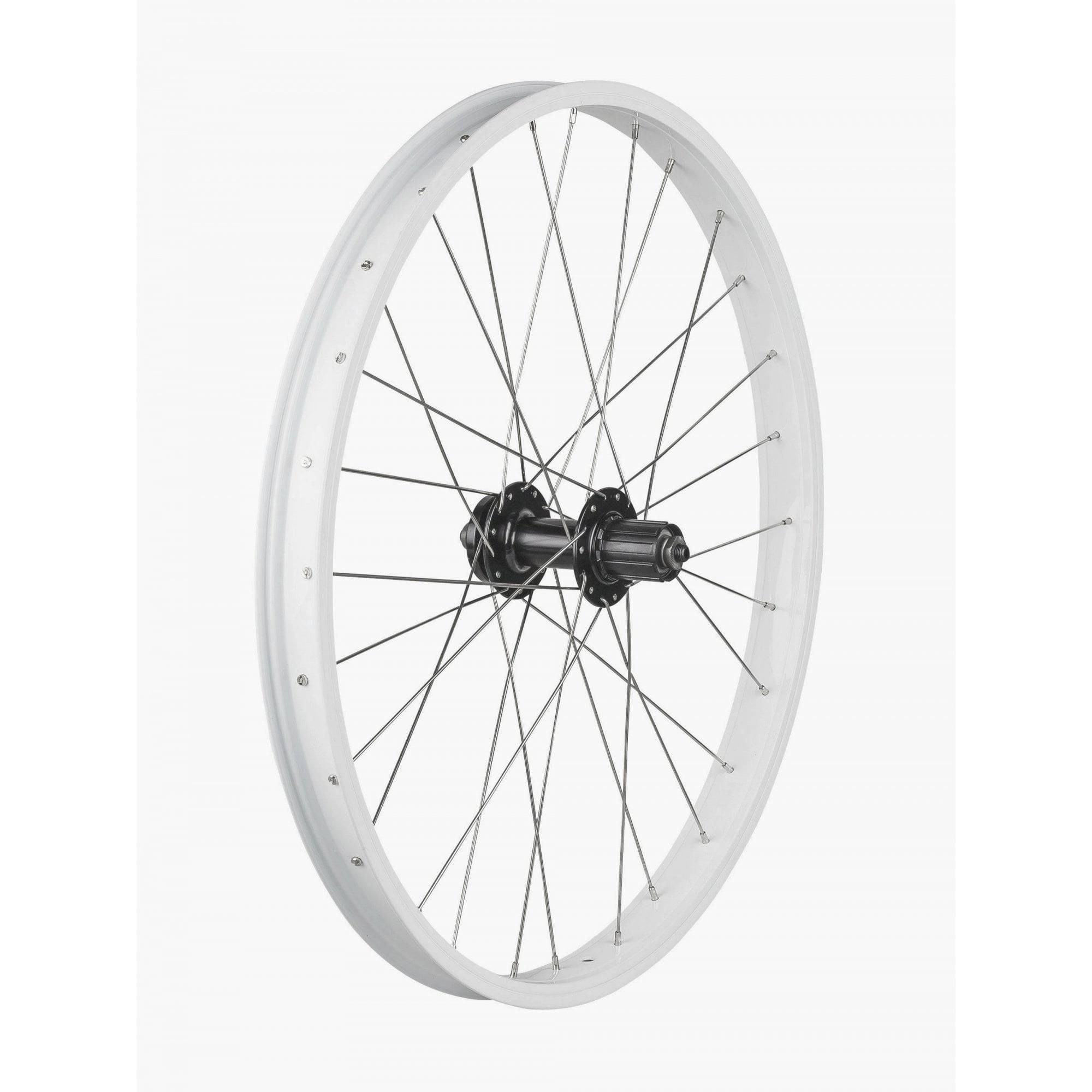 Trek Kids 24-inch mountain bike wheels with 28 holes and 6-bolt disc brake compatibility, featuring black rims and silver spokes.