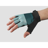 Trek Circuit Twin Gel unisex cycling gloves with gel foam padding for comfort and grip during bike rides.