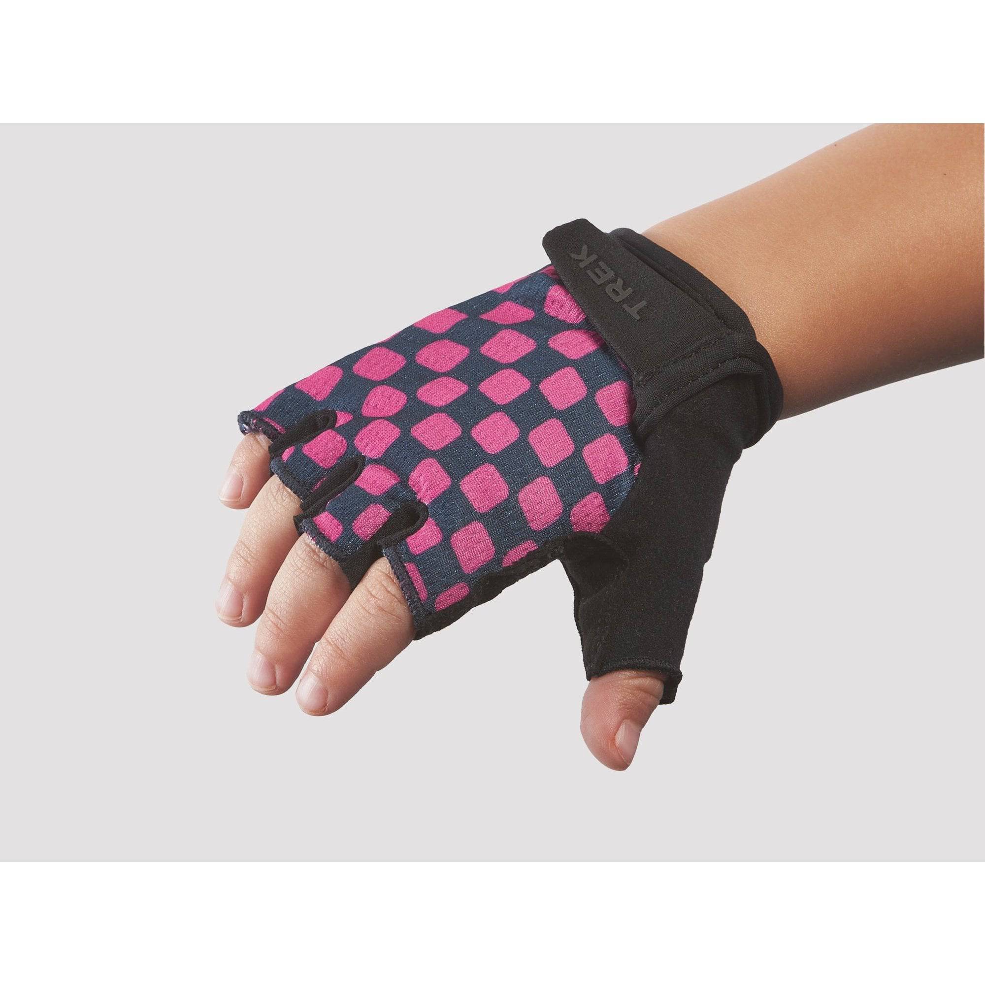 Trek Kids™ unisex bike gloves showing breathable, durable cycling gloves designed for kids with padded palms and adjustable straps.