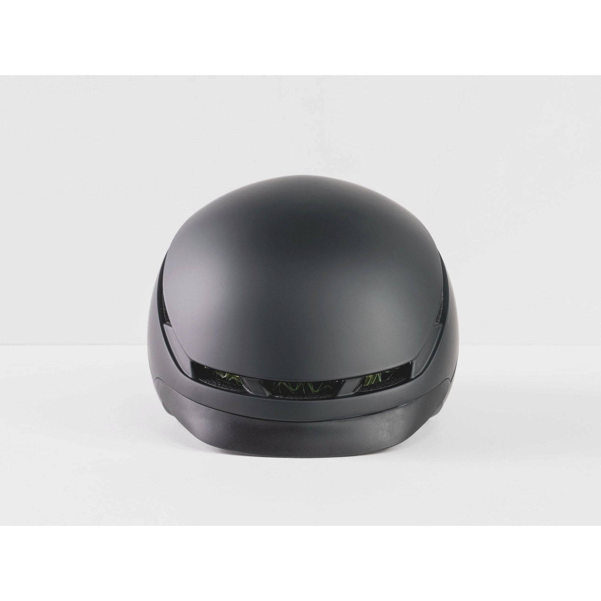 Bontrager Charge WaveCel commuter helmet with Boa Fit System and Blendr mount, featuring ventilation and adjustable straps.