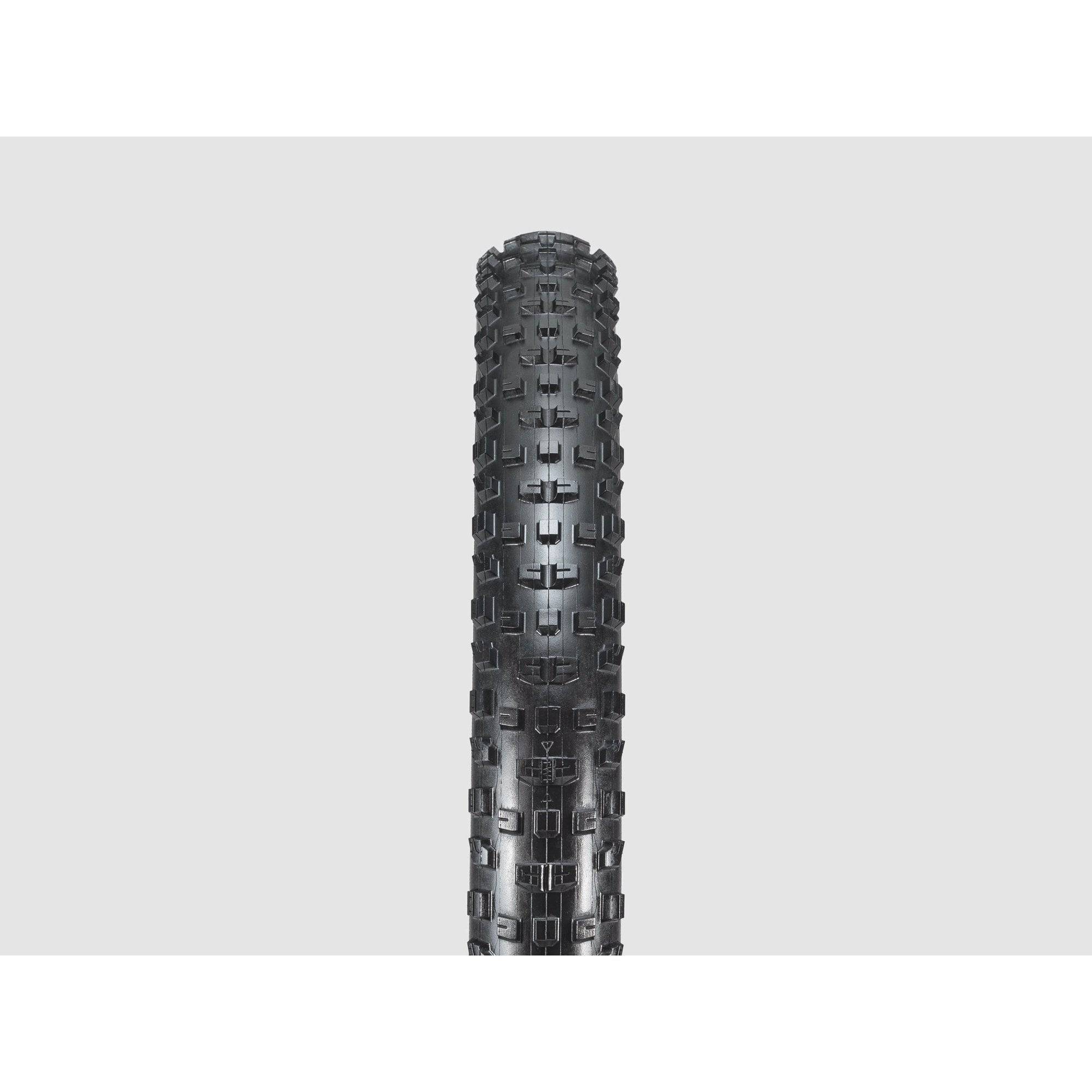 Bontrager SE4 Team Issue TLR MTB tyre with tread pattern, tubeless-ready enduro racing trail component for mountain biking.