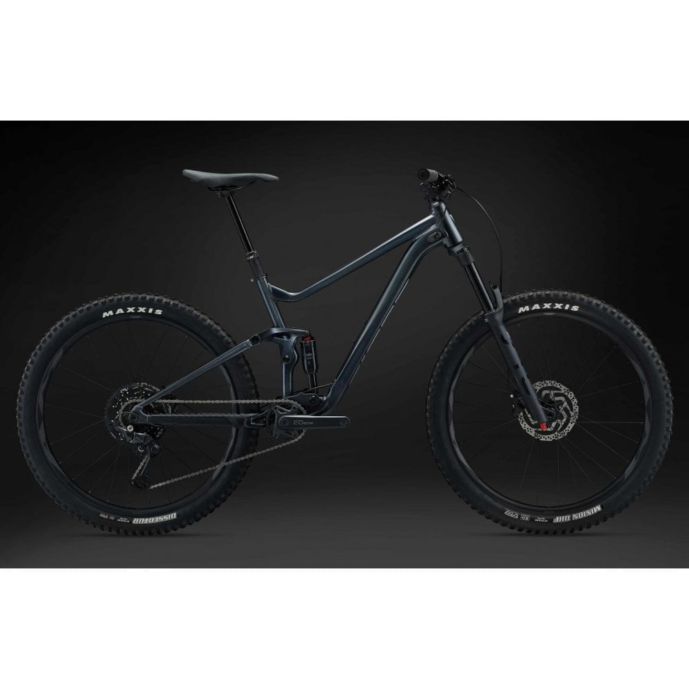 Giant Stance Mountain Bike