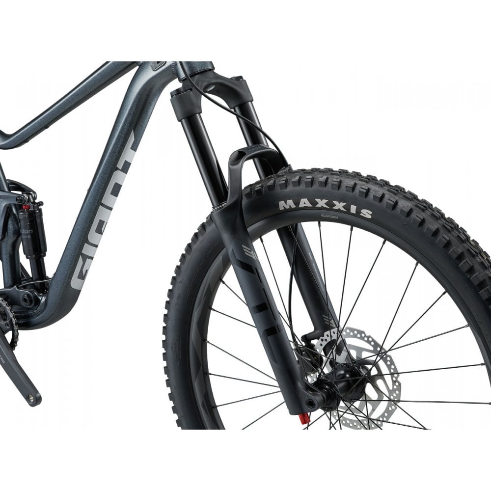 Giant Stance Mountain Bike