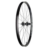 Race Face Affect R 30mm tubeless-ready mountain bike wheels for trail and enduro riding, shown with black rims and spokes.