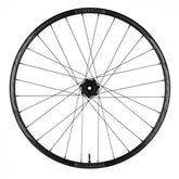 Race Face Turbine R 35mm alloy MTB wheels with Vault hub, tubeless-ready design, shown with a close-up of the wheel and hub details.