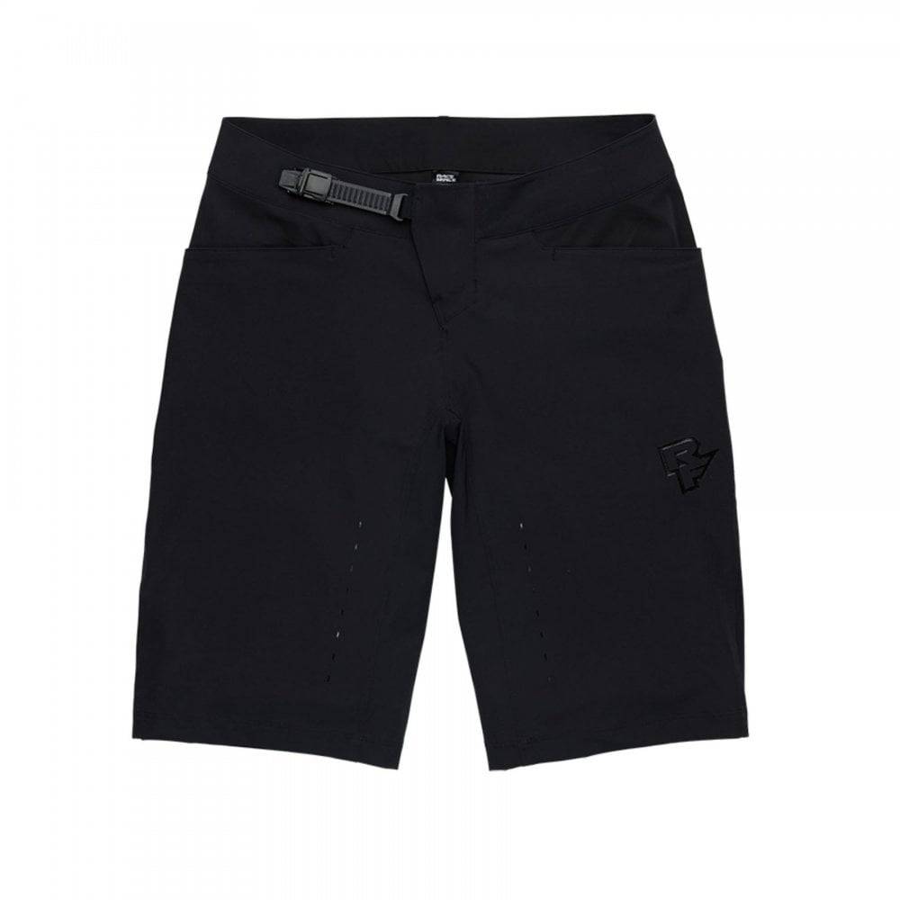 Race Face Traverse unisex mountain bike shorts with adjustable fit and pockets, designed for outdoor cycling comfort.