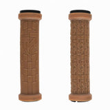 Race Face Grippler lock-on MTB bike handlebar grips with durable rubber and dual lock-on design for secure grip.