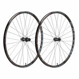 Easton EA70 AX disc wheelset with tubeless-ready road and gravel bike wheels, showcasing the lightweight alloy rims and disc brakes.