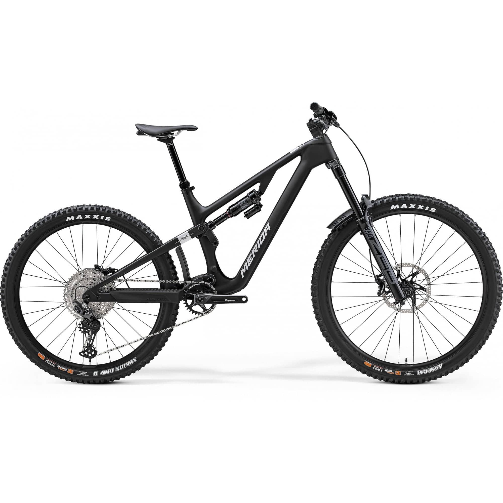 Merida One-Sixty 6000 MY24 enduro mountain bike with black frame and adjustable suspension, designed for rugged trail riding.