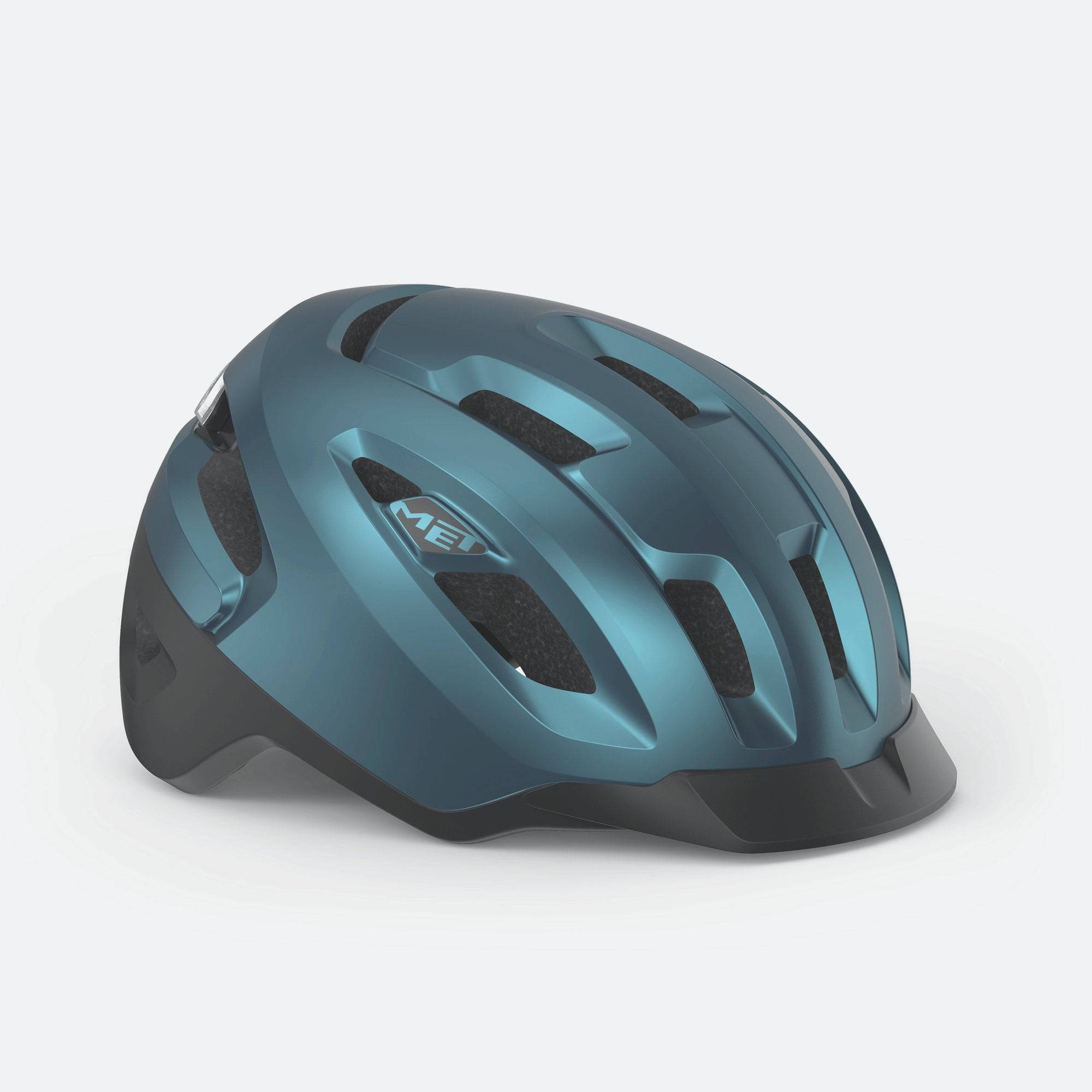 MET Urbex MIPS helmet with NTA 8776 certification and magnetic USB LED light, designed for cycling and safety.
